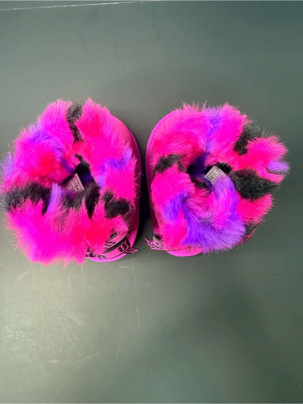 UGG Bailey Bow Plaid Punk Boots Rock Rose Pink Girls Size 6.5 1134930T
